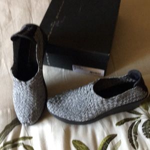 Steve Madden Shoes only worn once still in box